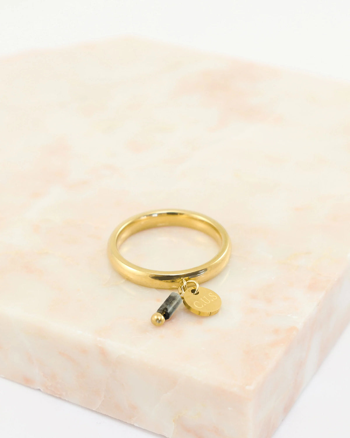 Gaia l Ring Labradorite