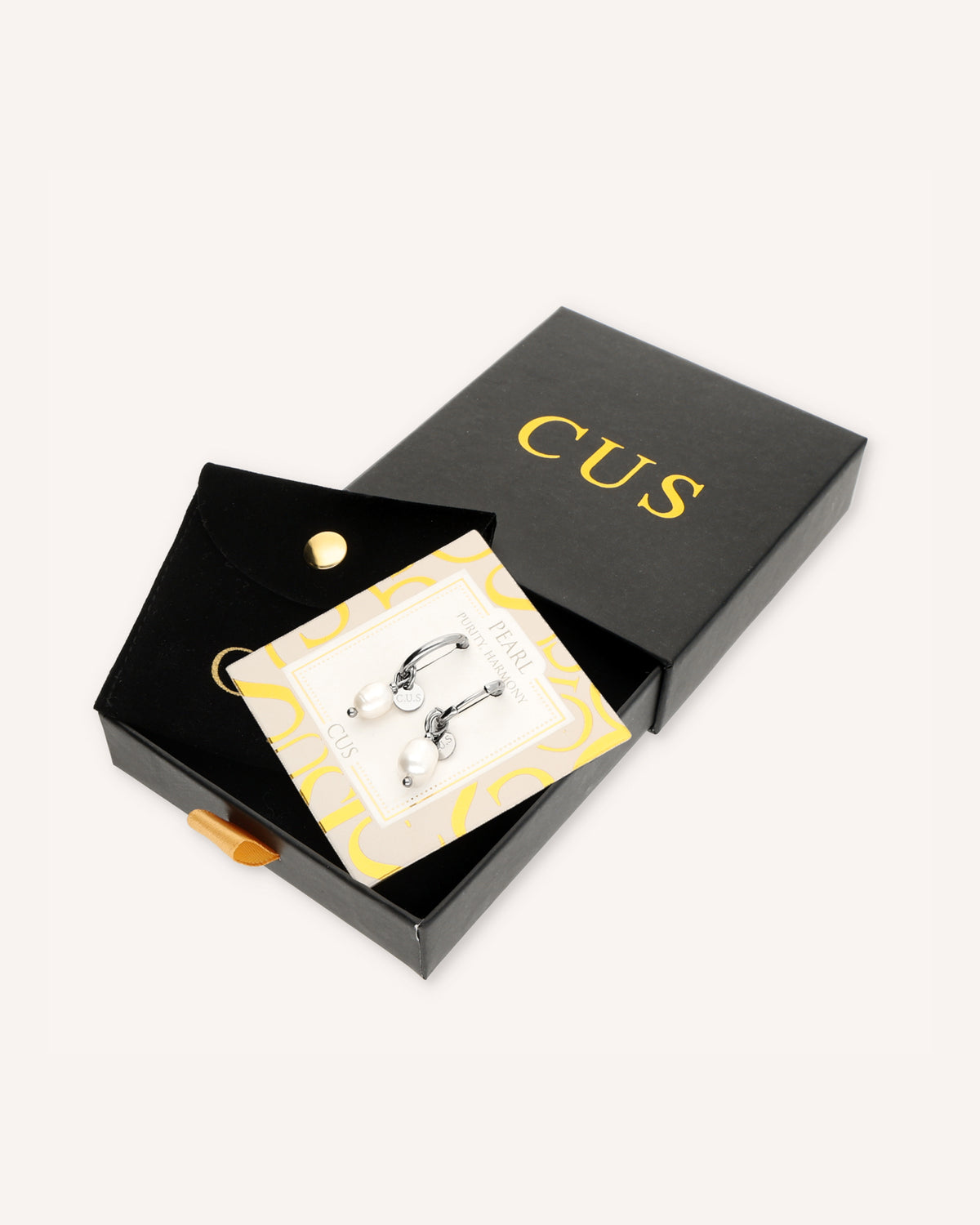 CUS Mare | Parel oorbellen Cadeaubox Zilver