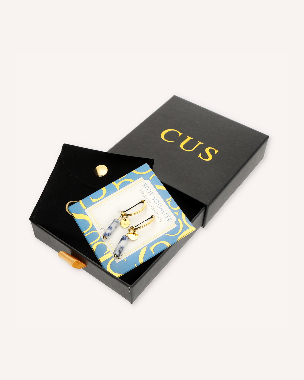 CUS Gaia | Oorbellen Spot Sodalite Cadeaubox Goud