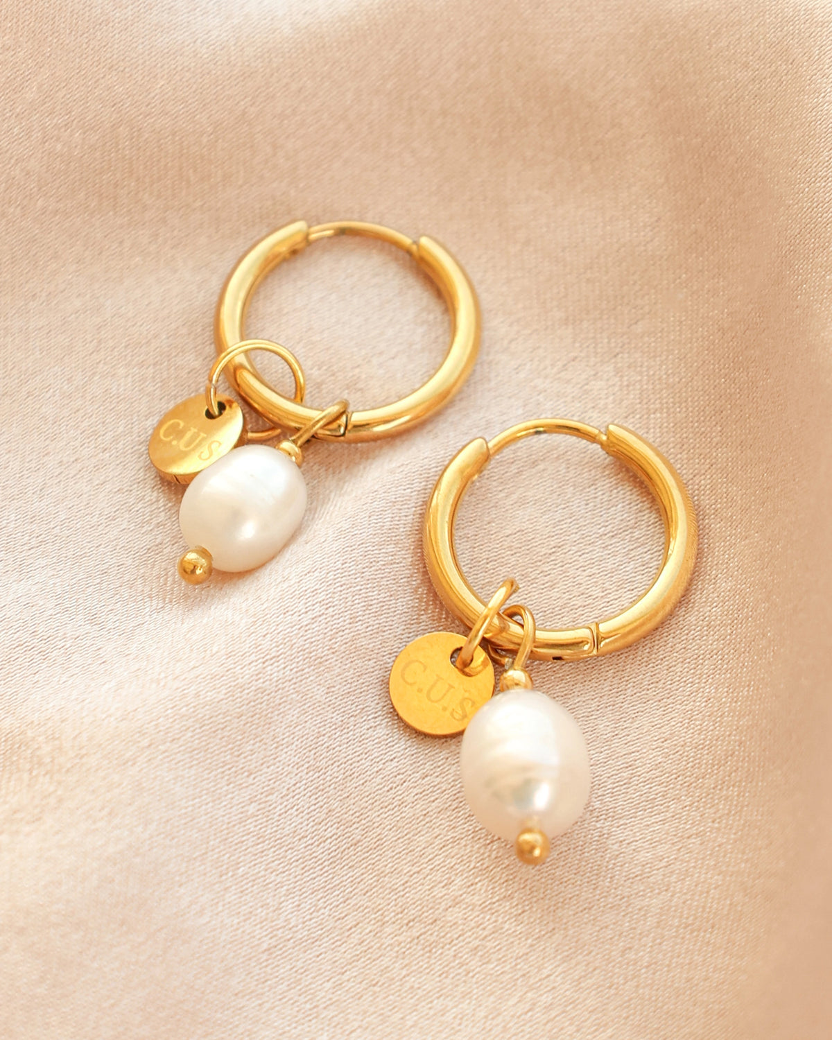 Mare | Pearl earrings